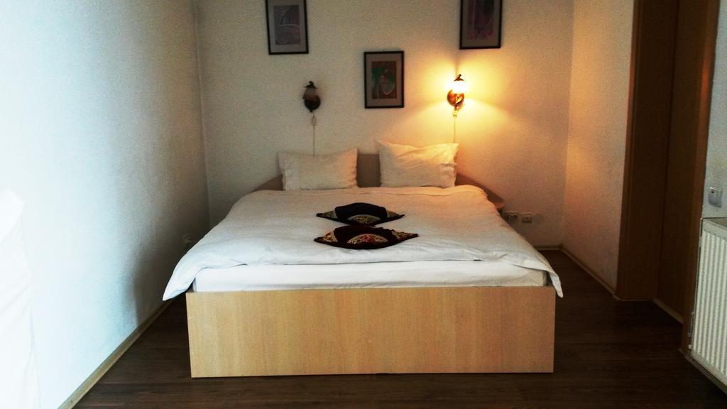 Lucas 10 Apartments Cluj-Napoca Zimmer foto